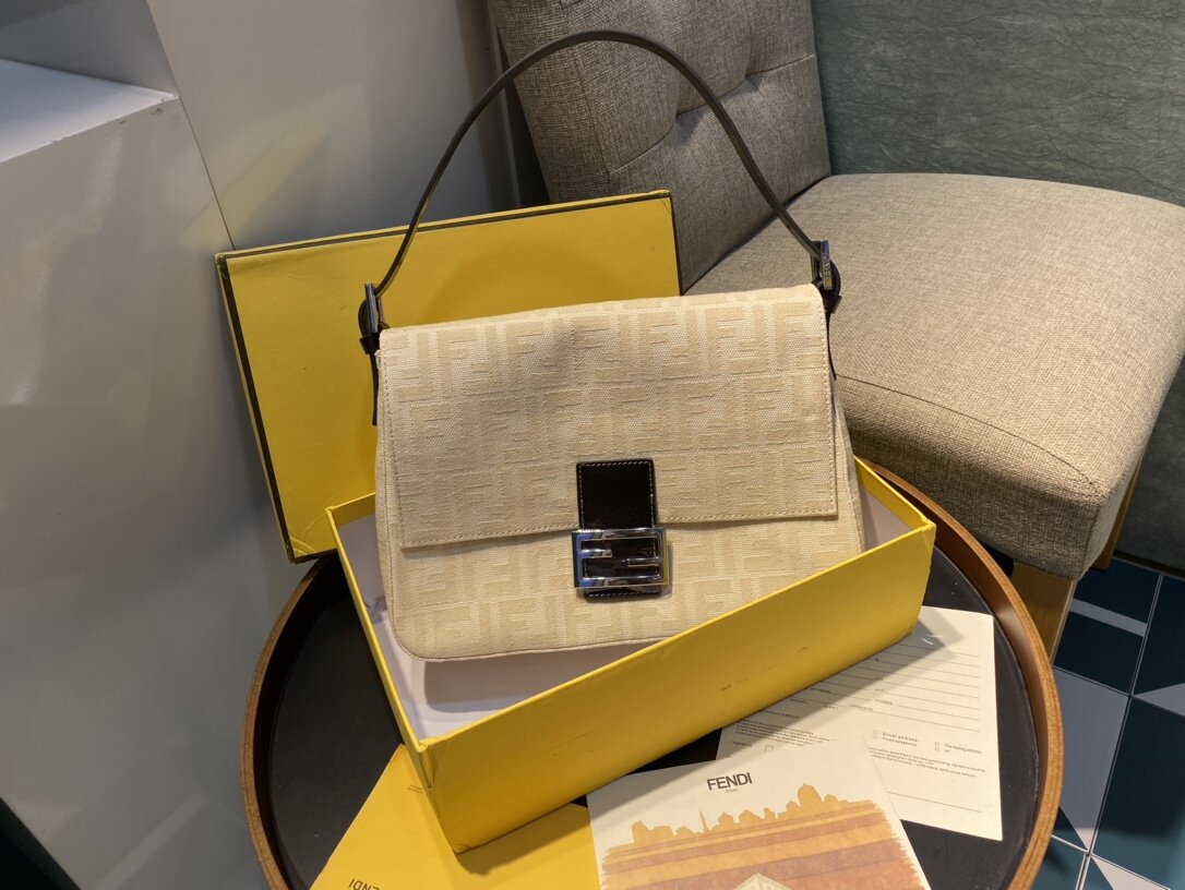 FENDI vintage